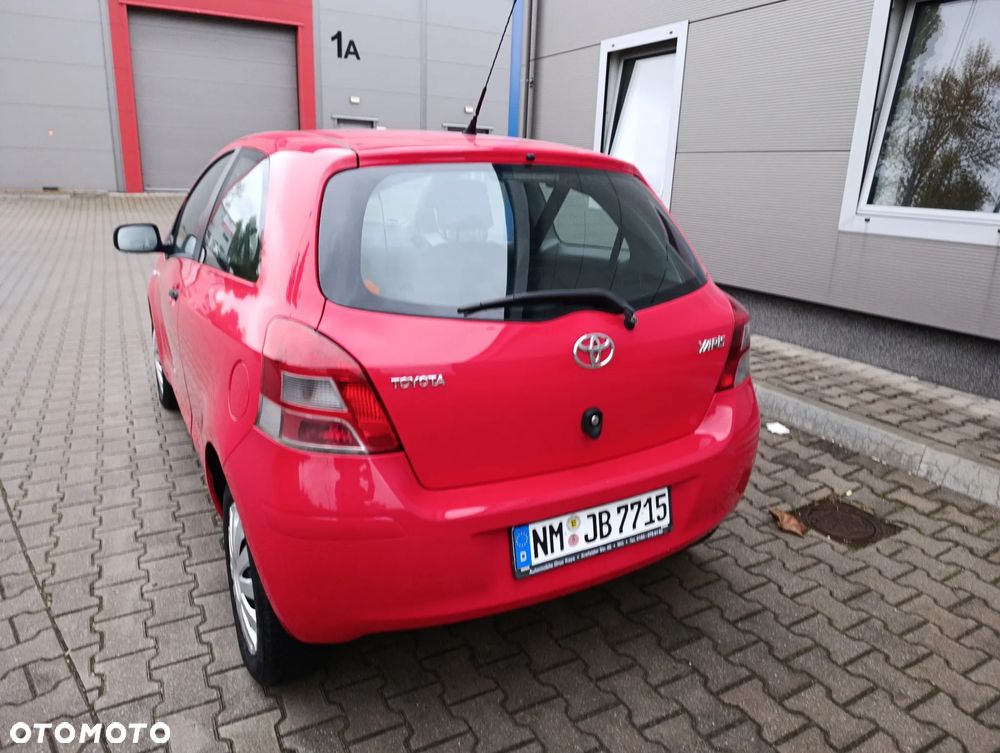 Toyota Yaris 1.0 VVT-i - 13