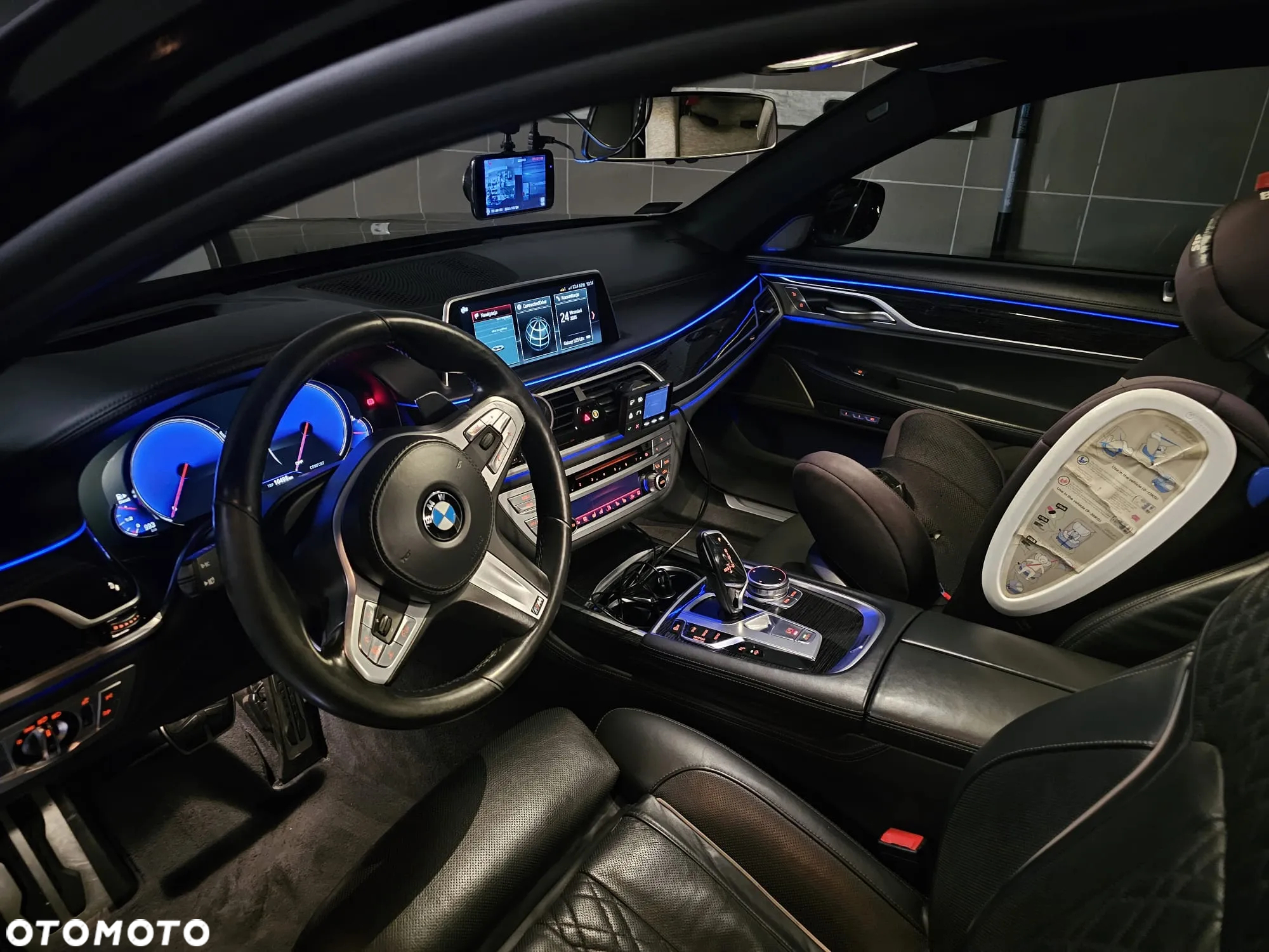 BMW Seria 7 740d xDrive - 19
