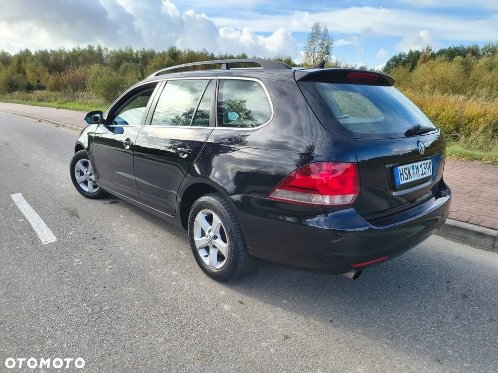 Volkswagen Golf 1.6 TDI DPF Style - 19