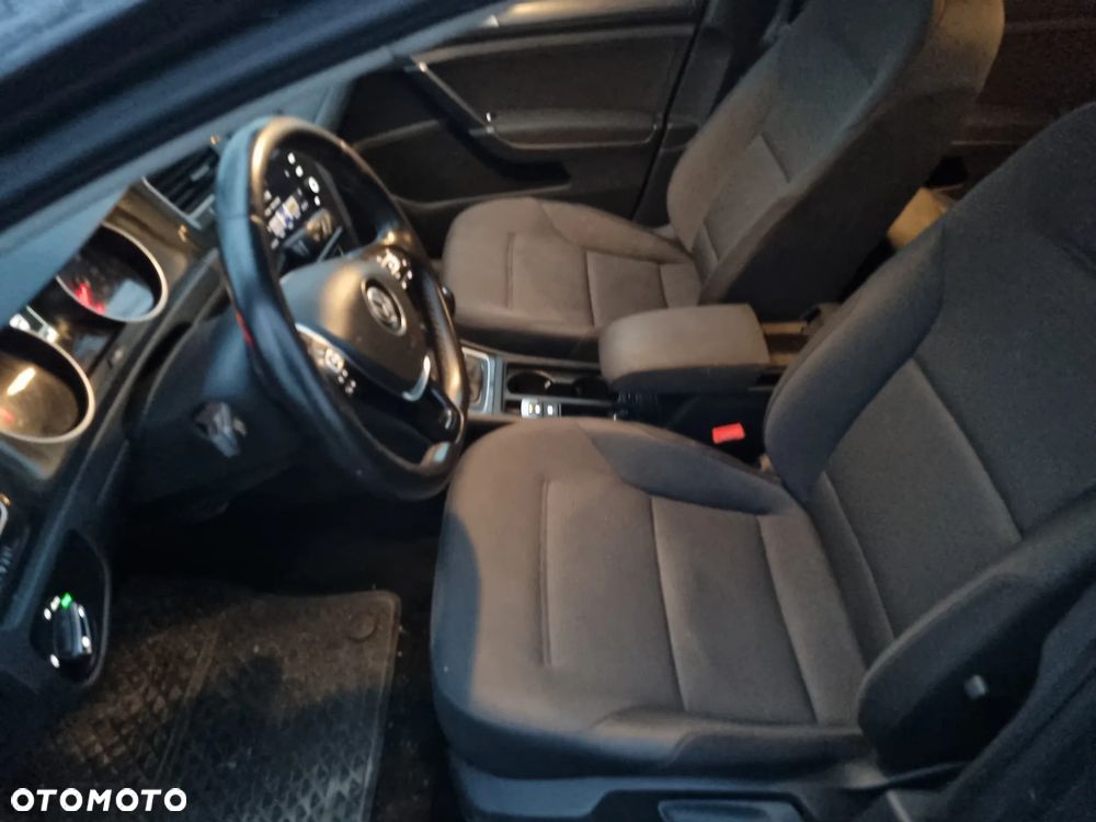 Opel Crossland X 1.2 T GPF Enjoy S&S - 11