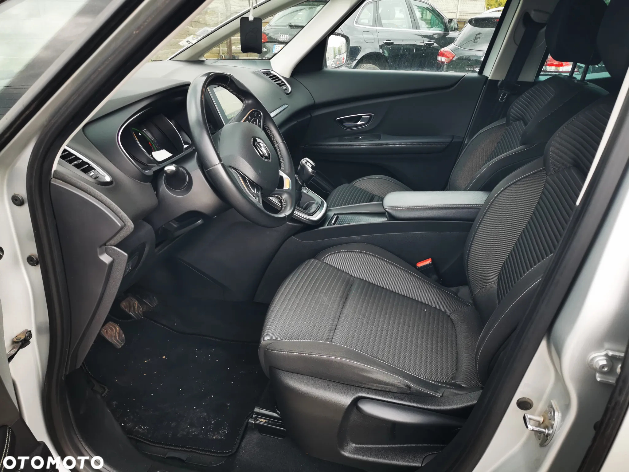 Renault Scenic 1.7 Blue dCi Zen - 10