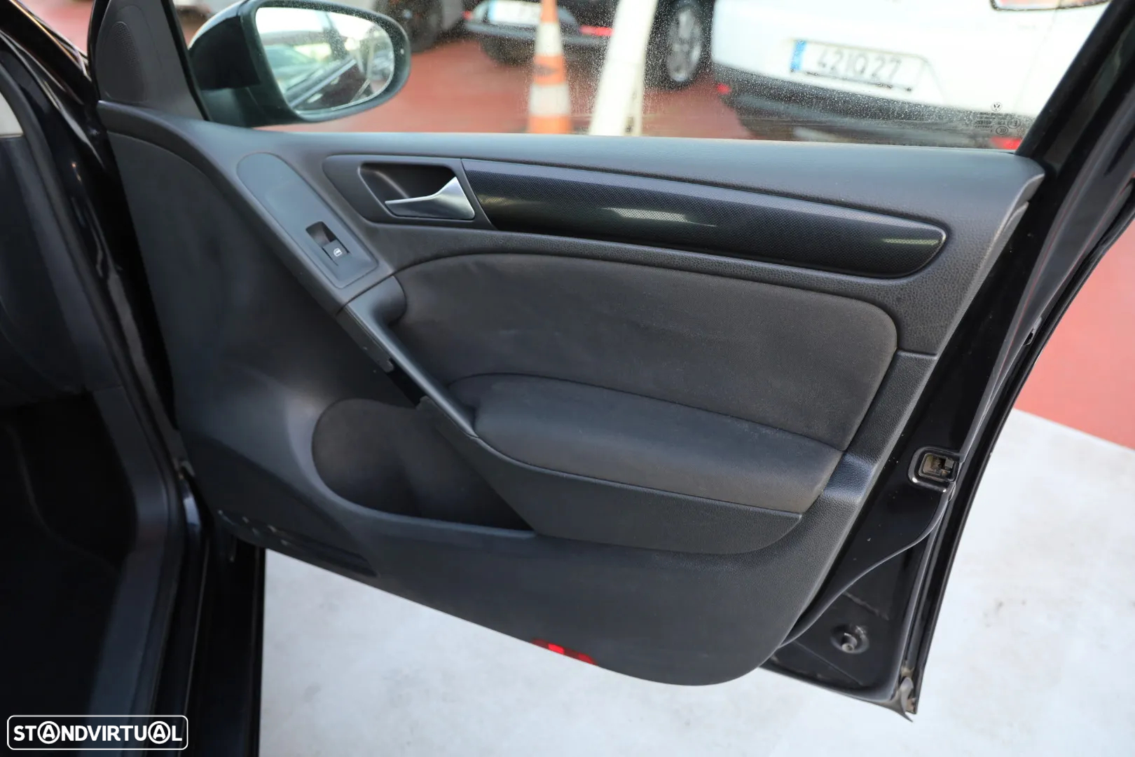 VW Golf 1.6 TDi Best Edition - 6