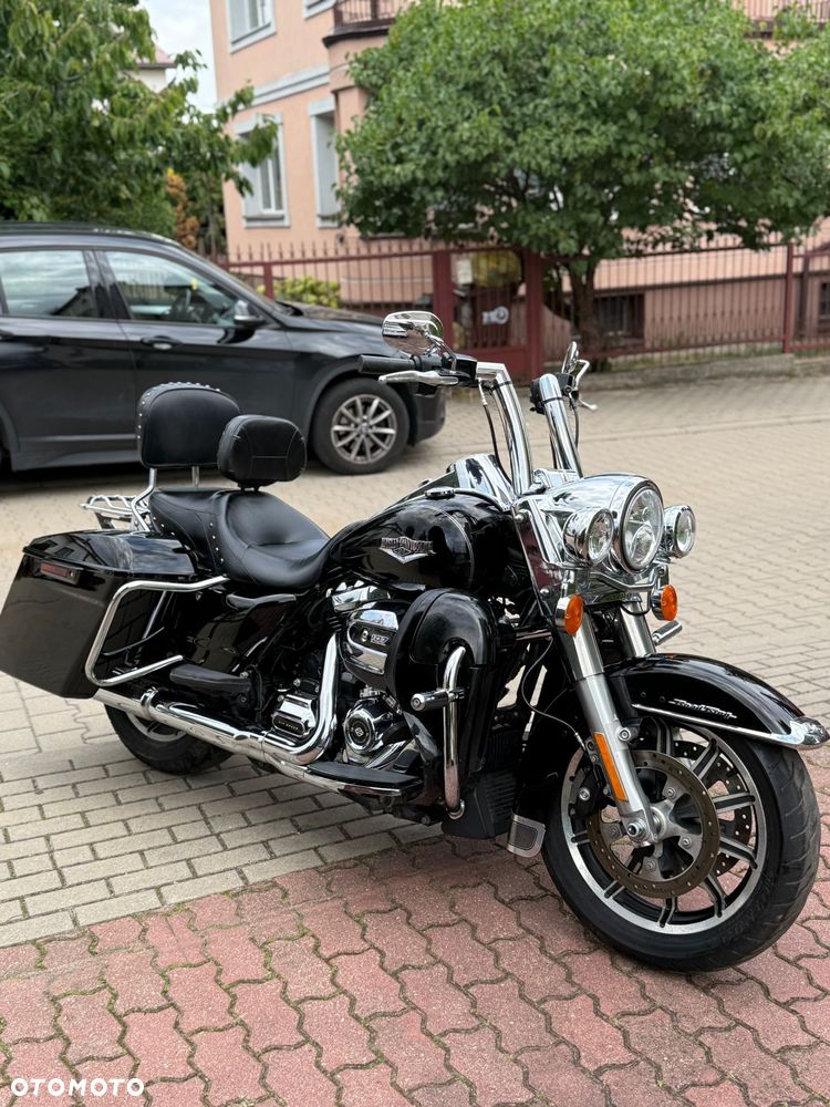 Harley-Davidson Touring Road King - 1