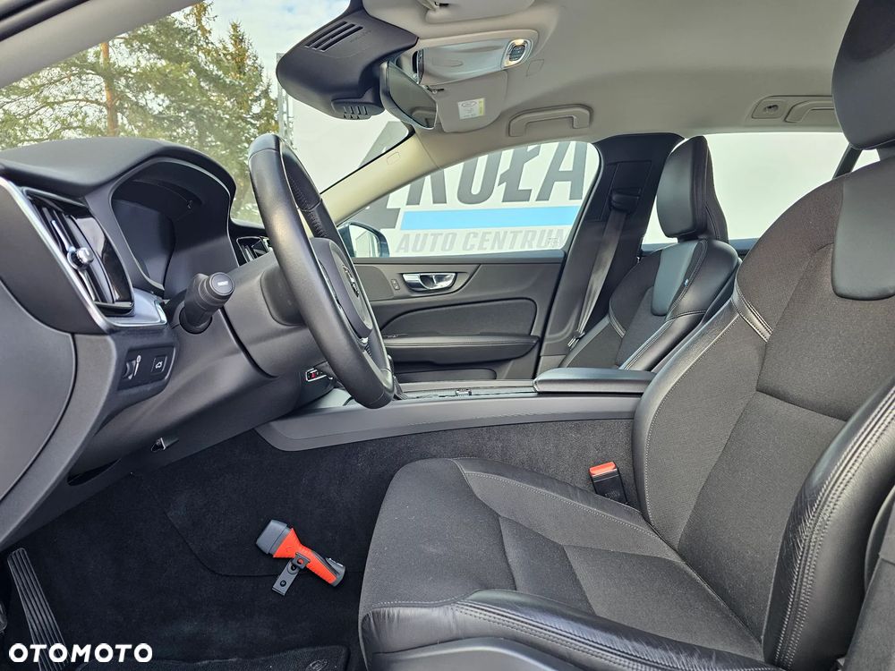 Volvo V60 D4 Geartronic - 15