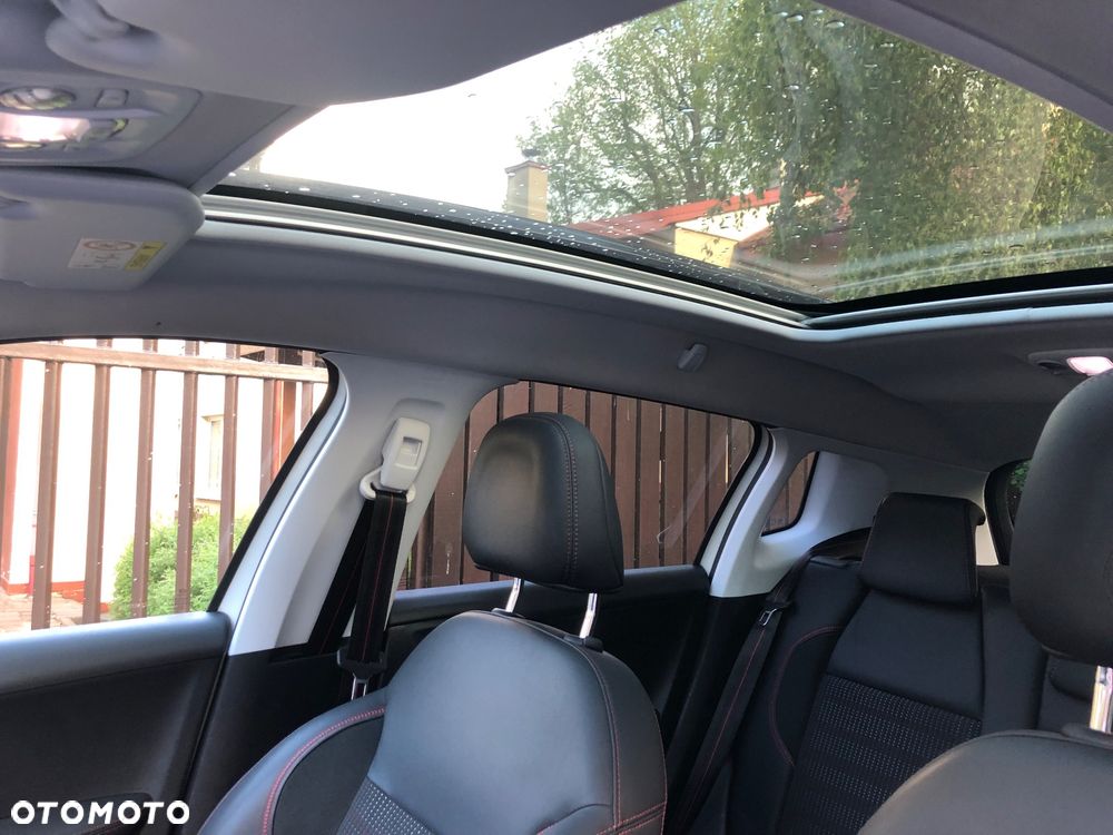 Peugeot 2008 BlueHDi FAP 120 STOP & START GT-Line Edition - 24
