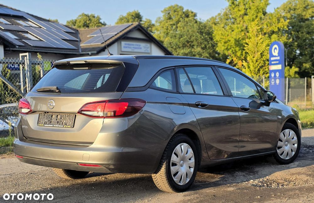 Opel Astra - 27