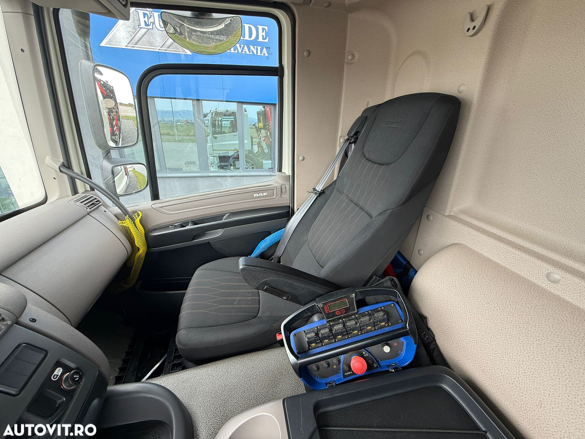 DAF CF 410, Macara Fassi F415 13,5 tone, 17000km originali, 270 ore de lucru - 12