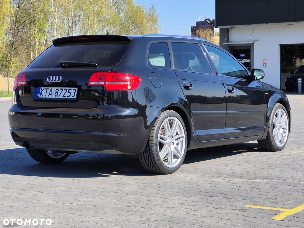 Audi A3 Sportback 2.0 TDI DPF S line Sportpaket - 4