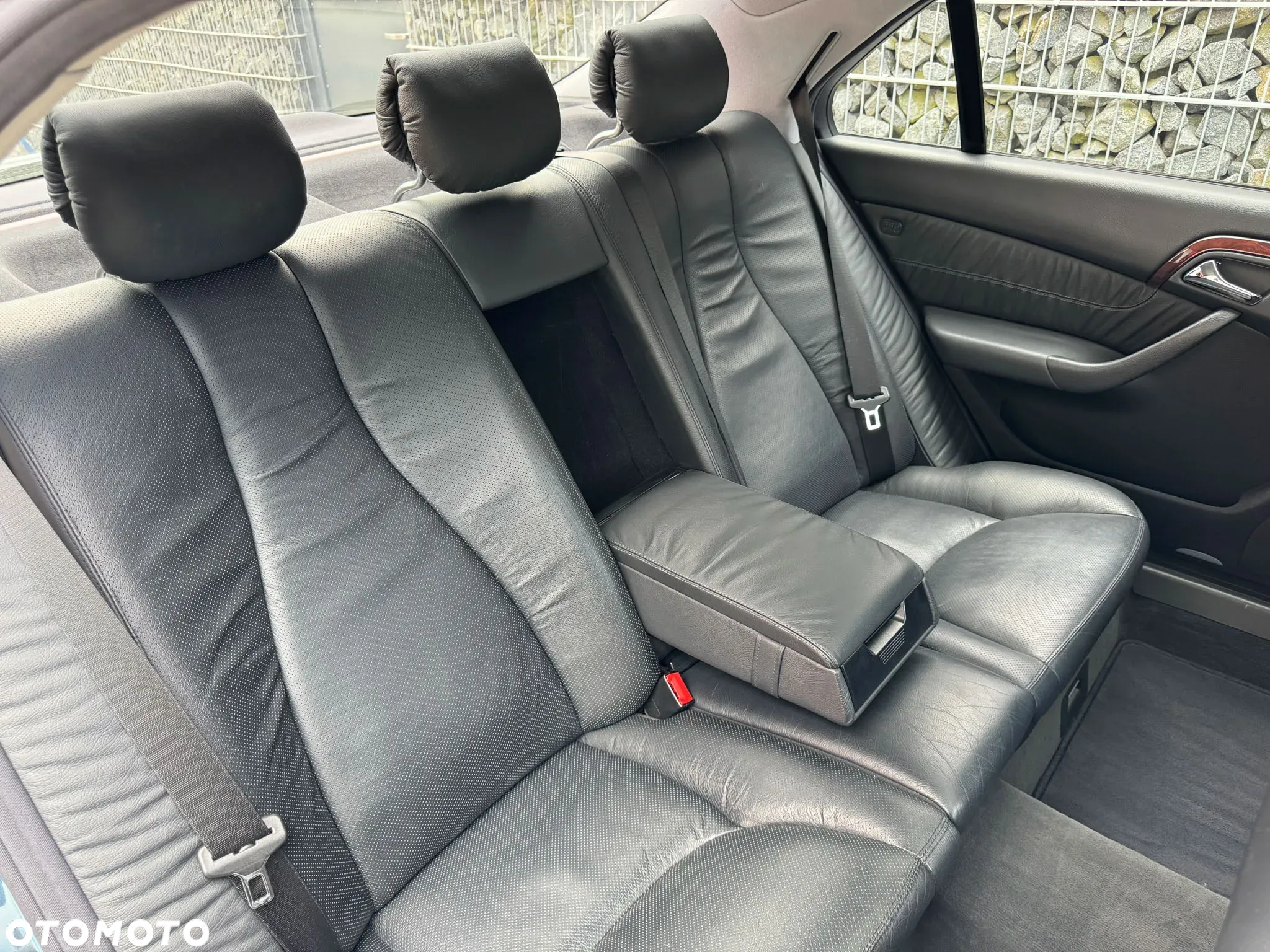 Mercedes-Benz Klasa E 320 4Matic Automatik Elegance - 22