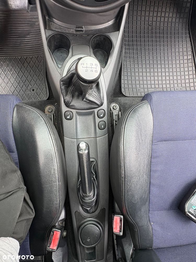 Ford Focus - 17