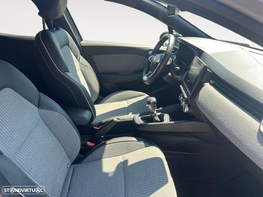 Renault Clio 1.0 TCe Techno - 15