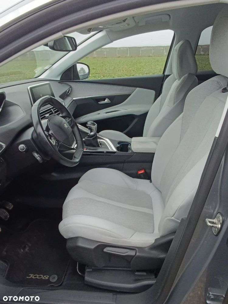 Peugeot 3008 - 15