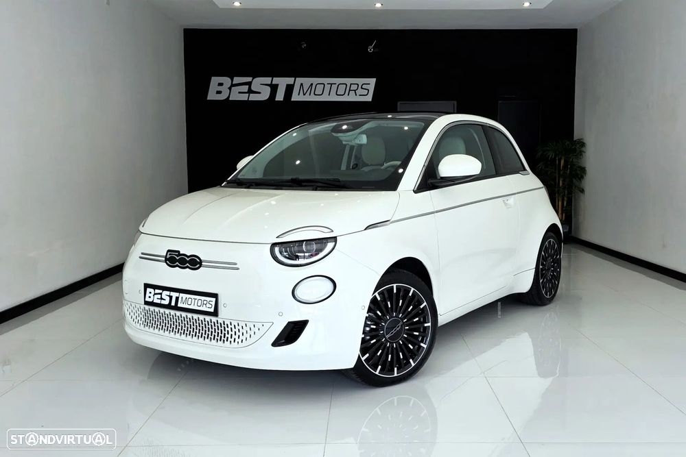 Fiat 500e 42kWh la Prima (by Bocelli)