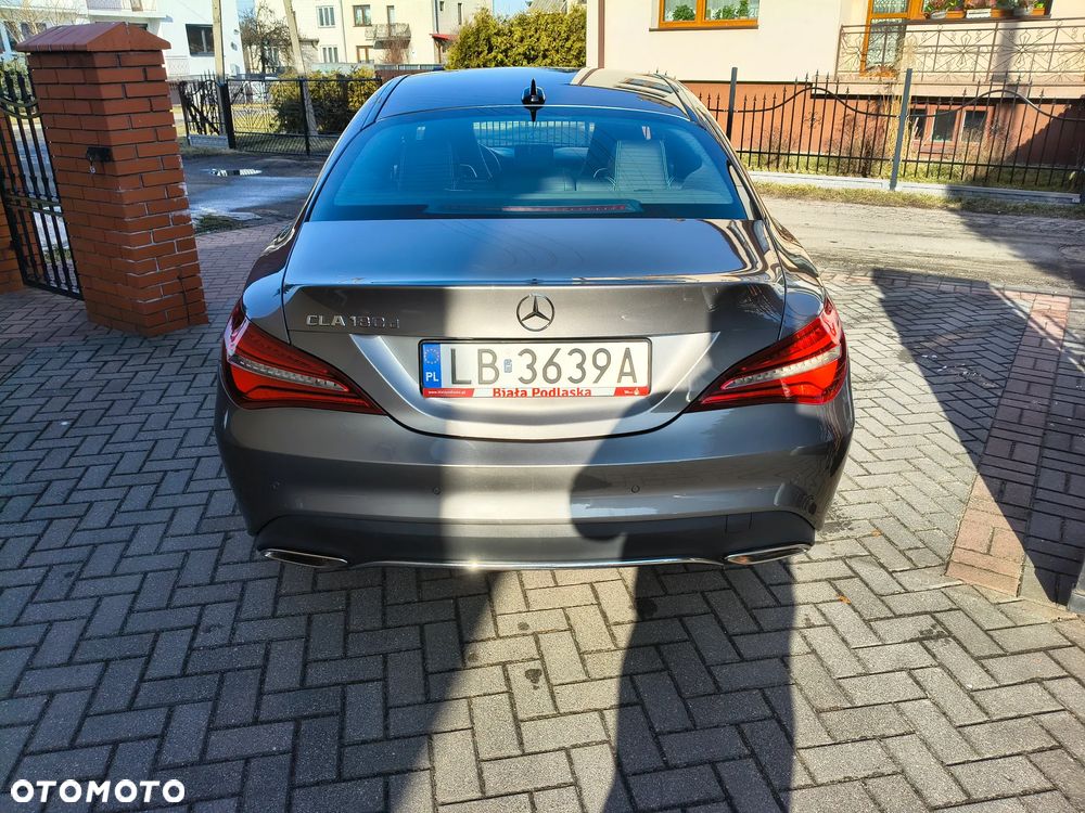 Mercedes-Benz CLA 180 d - 4