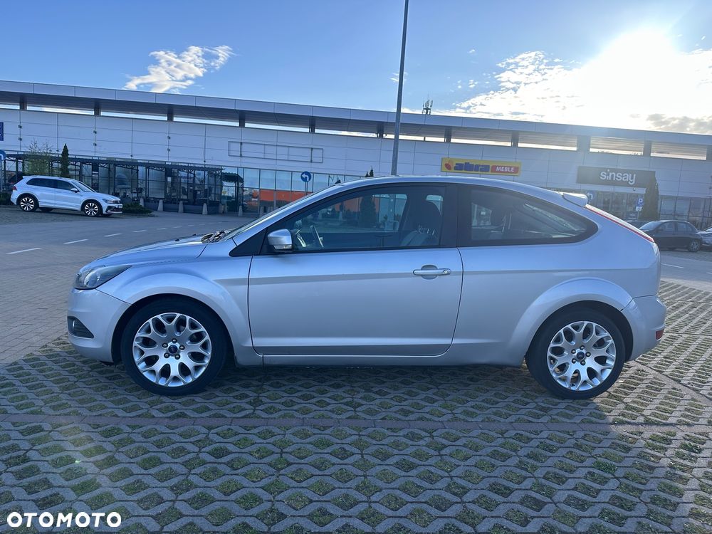 Ford Focus 1.6 Ambiente - 3