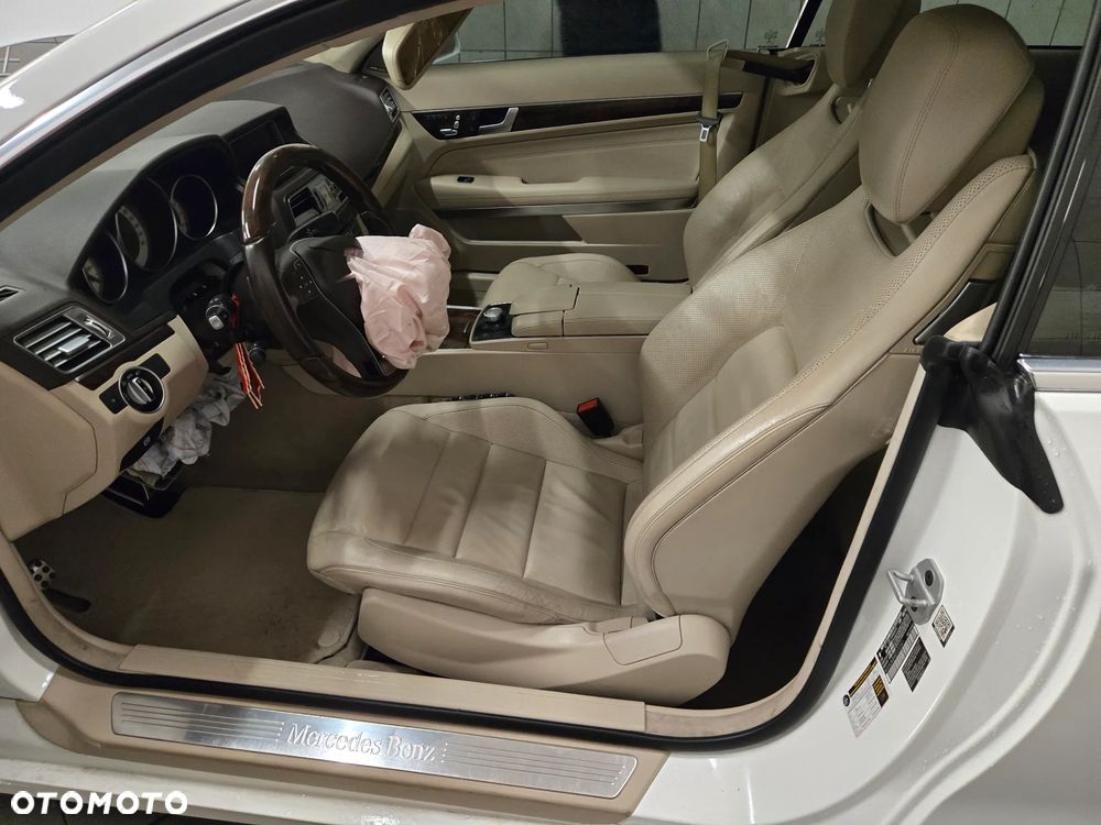 Mercedes-Benz Klasa E 350 4Matic 7G-TRONIC - 11