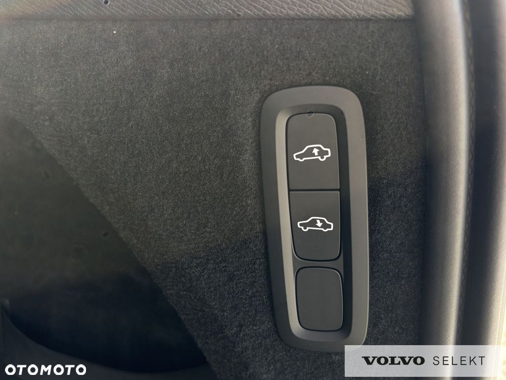 Volvo XC 90 - 15