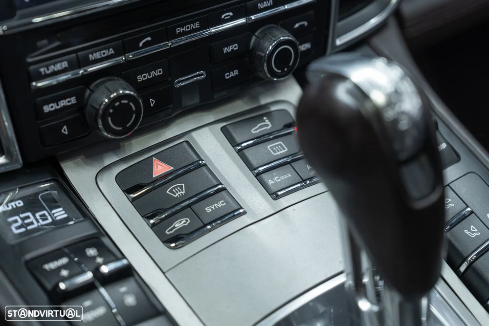 Porsche Panamera 3.0 V6 - 41