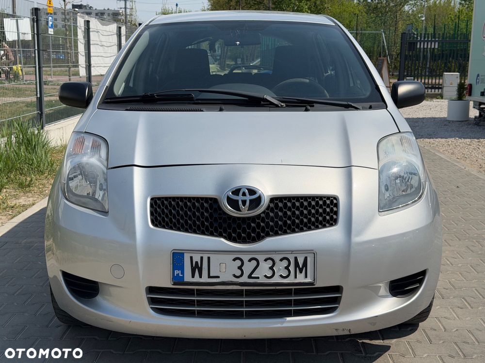 Toyota Yaris 1.3 Luna - 8