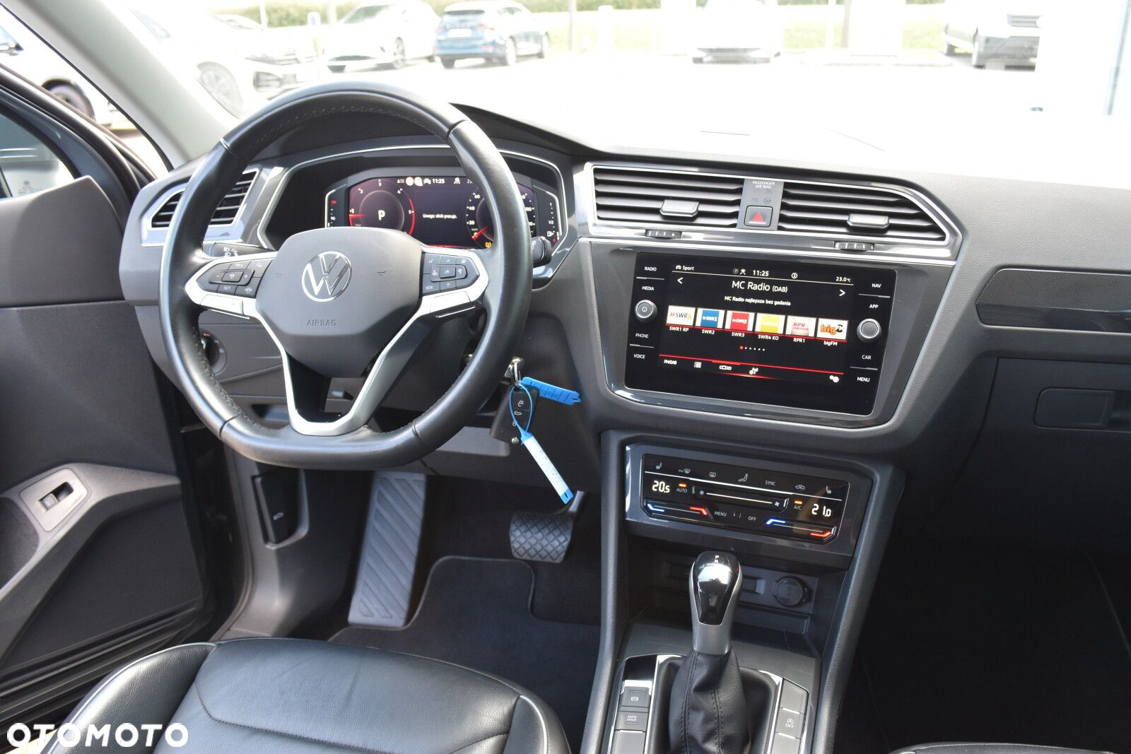 Volkswagen Tiguan 2.0 TDI SCR 4Mot Elegance DSG - 11