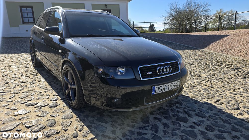 Audi A4 Avant - 10