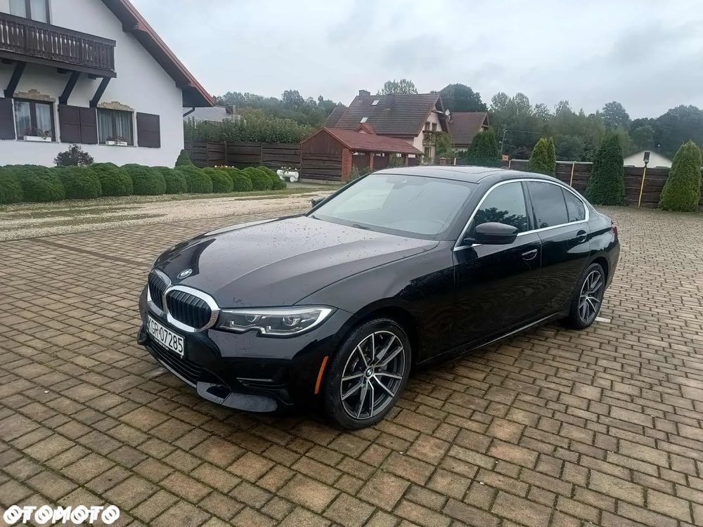 BMW Seria 3 330i xDrive M Sport - 5