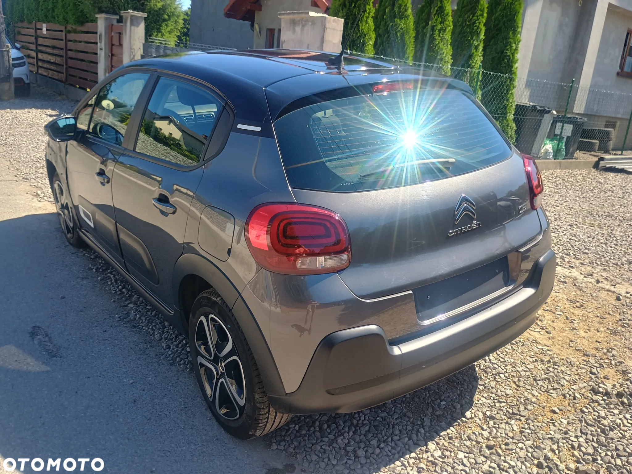 Citroën C3 1.2 PureTech Shine - 11