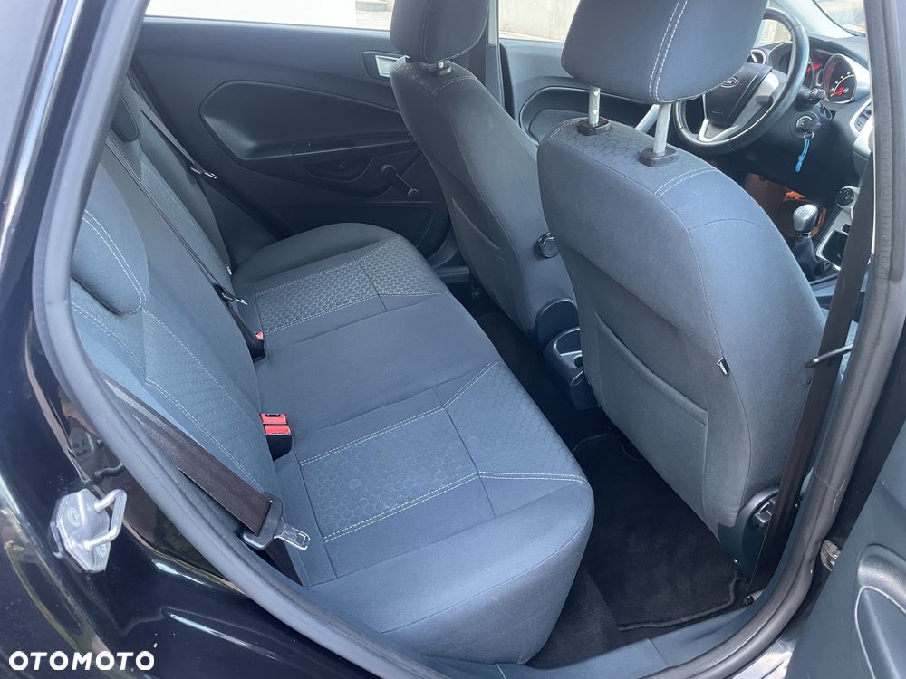 Ford Fiesta 1.25 Titanium EU5 - 18