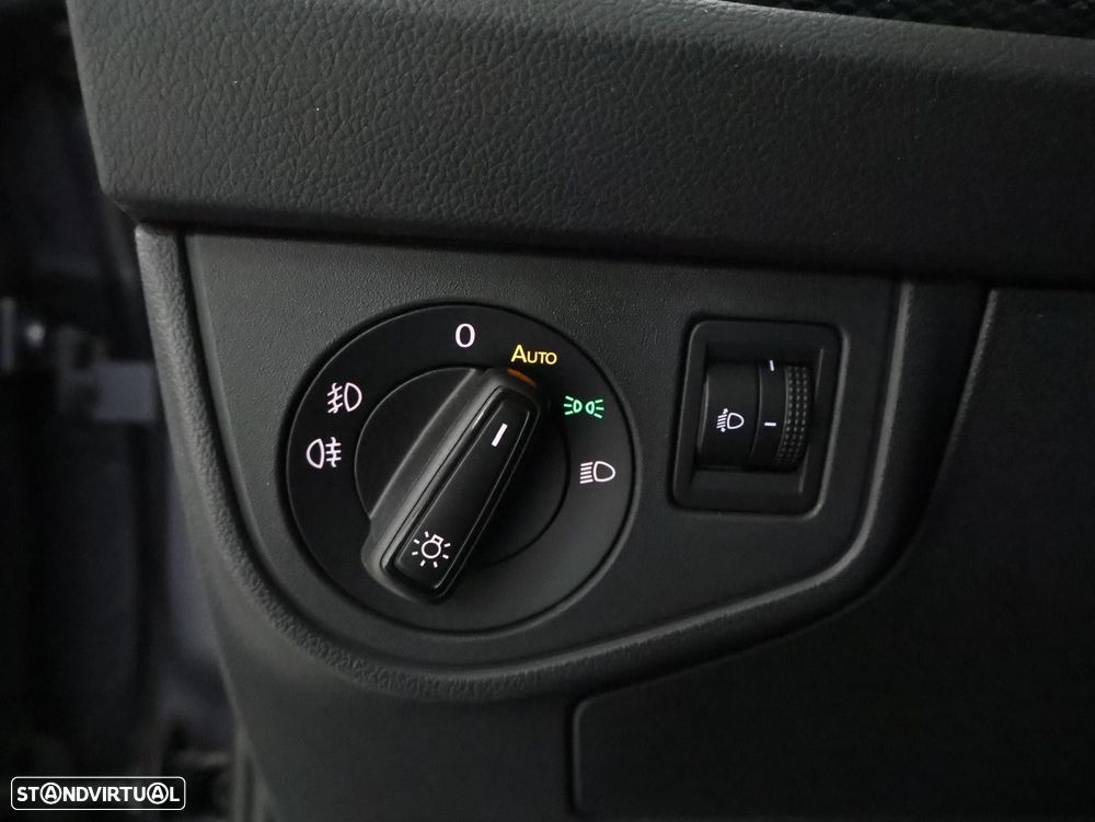 VW Taigo 1.0 TSI Urban DSG - 15