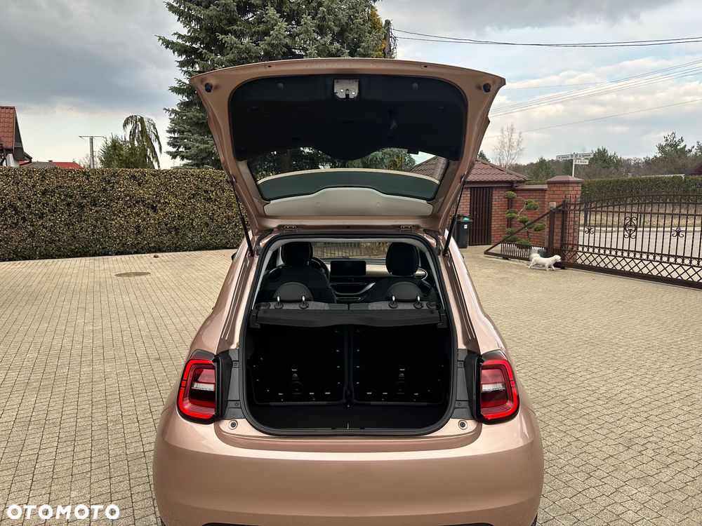 Fiat 500e - 17