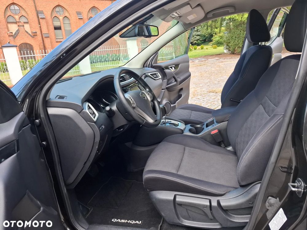 Nissan Qashqai 1.2 DIG-T Xtronic TEKNA - 16