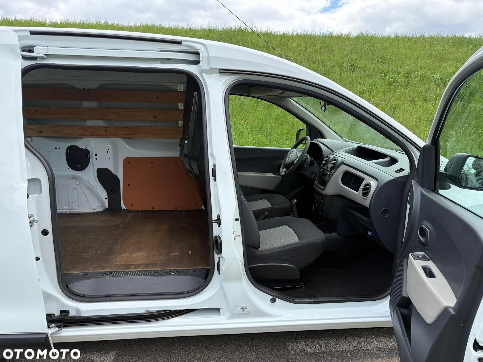 Dacia Dokker - 15