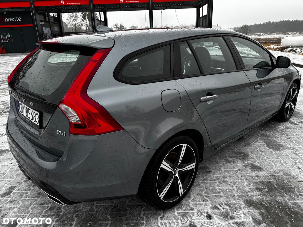 Volvo V60 2017