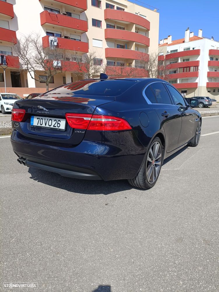 Jaguar XE 20d Aut. Portfolio - 3