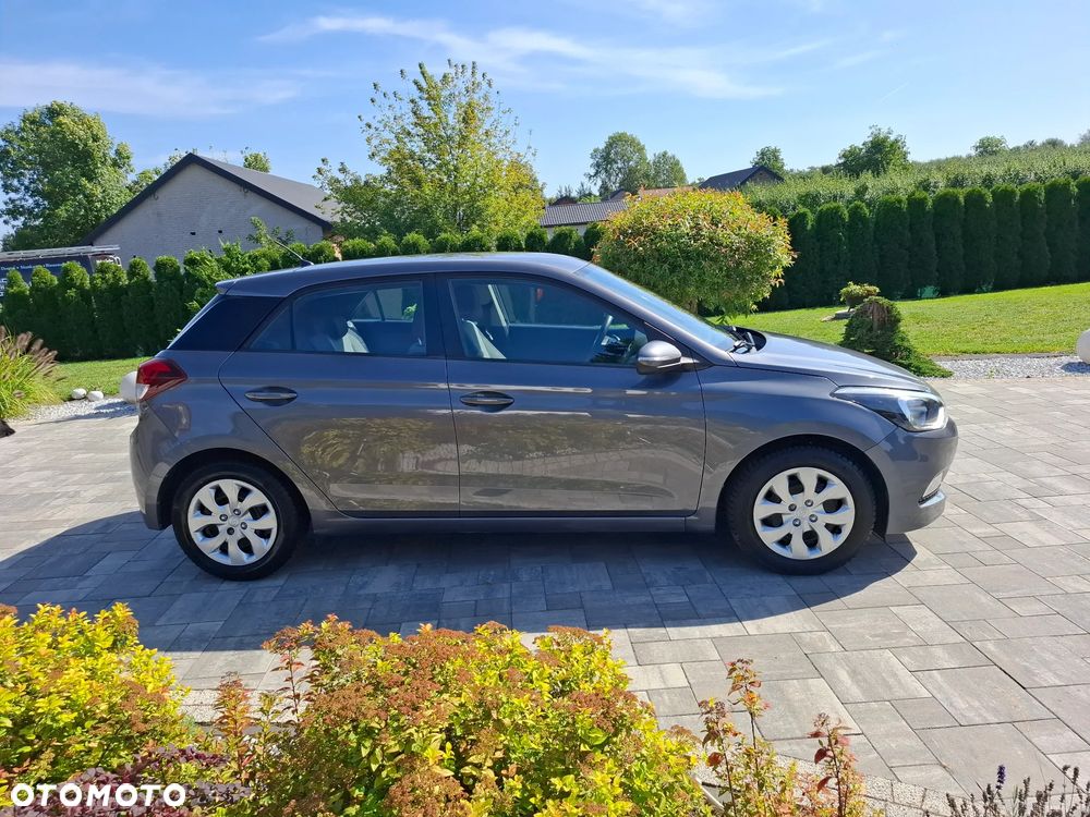 Hyundai i20 1.2 Fresh - 15