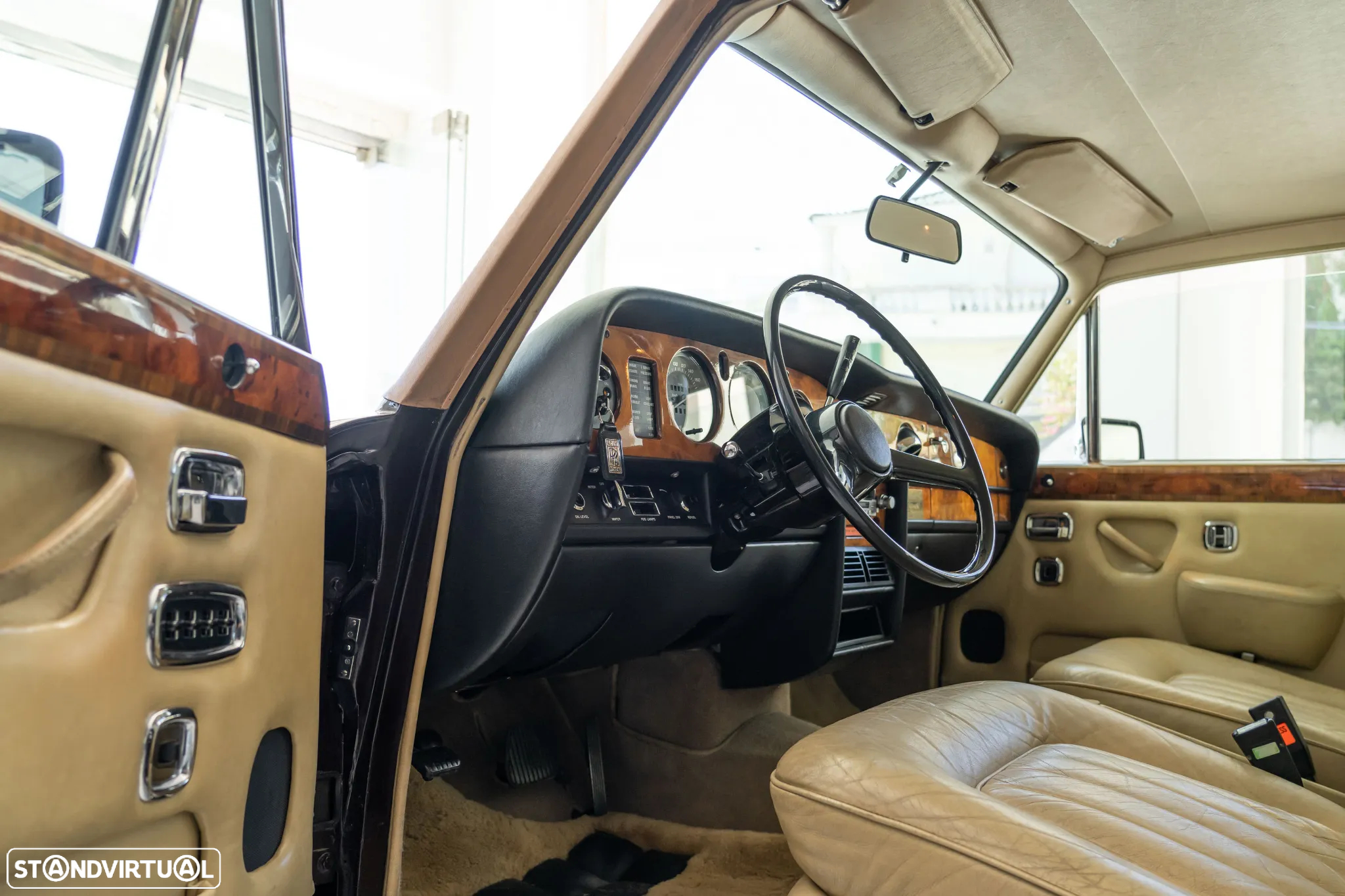Rolls Royce Silver Shadow - 19
