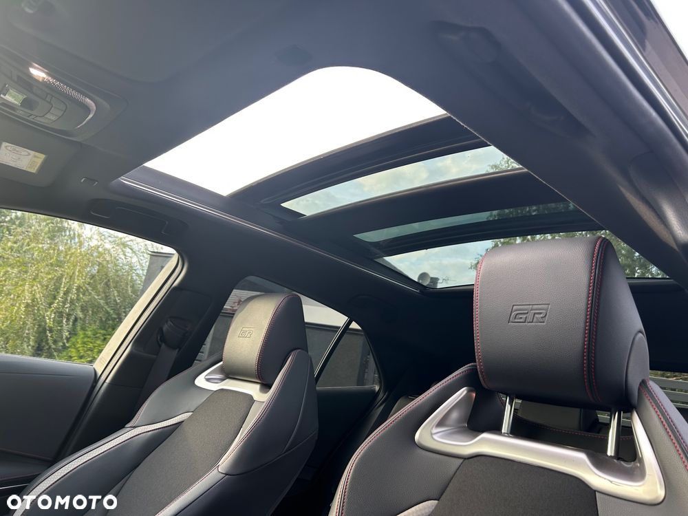Toyota Corolla 2.0 Hybrid GR Sport - 30