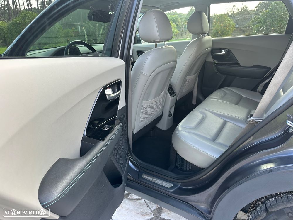 Kia Niro 1.6 GDi PHEV Tech - 20