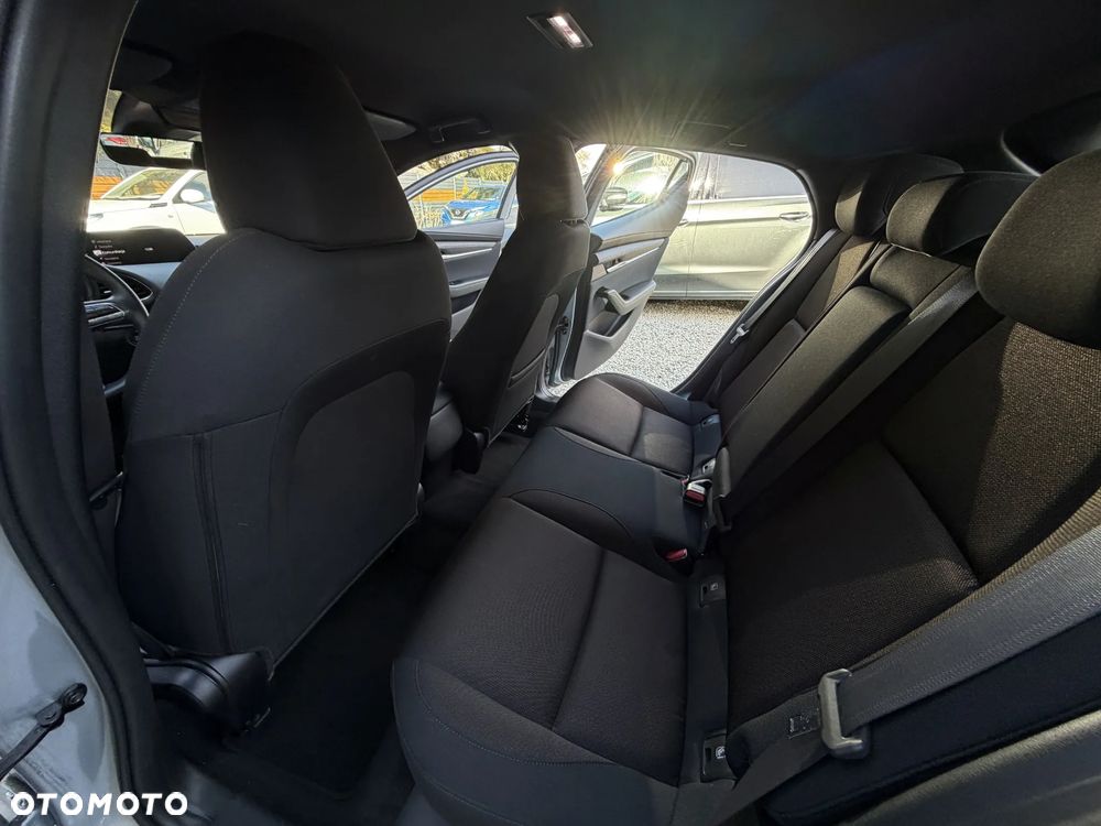 Mazda 3 SKYACTIV-G 2.0 M-Hybrid SELECTION - 21