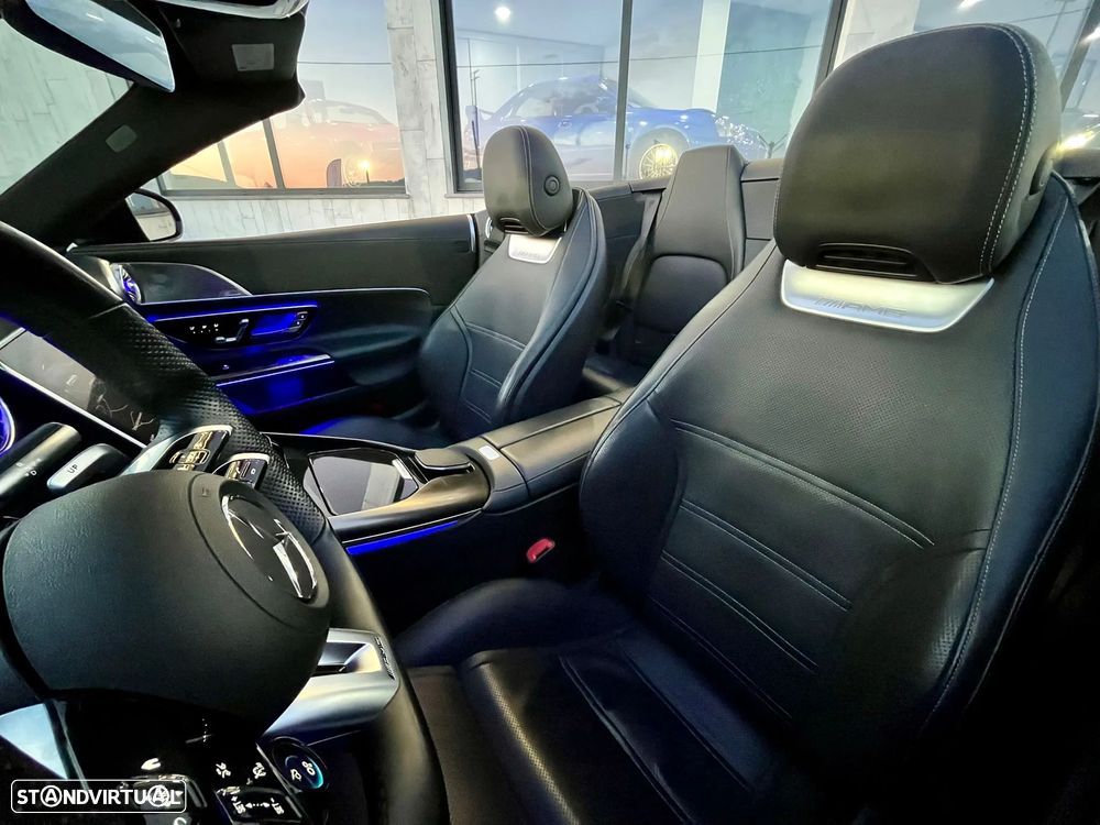 Mercedes-Benz SL 43 AMG Standard - 13