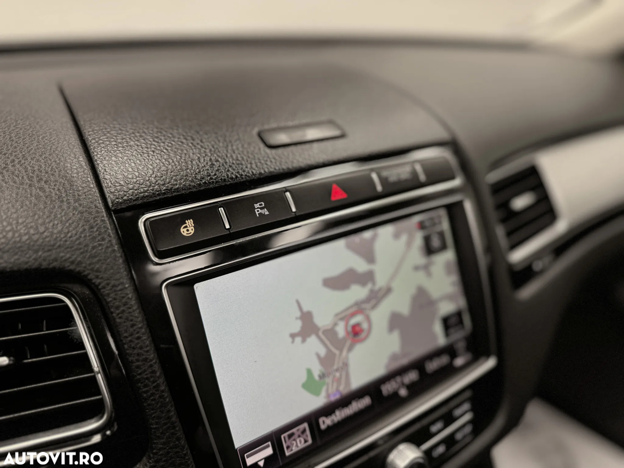 Volkswagen Touareg V6 TDI BMT Supreme Plus - 34