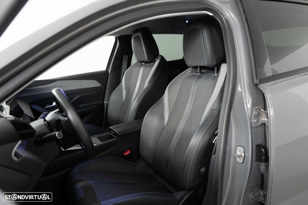 Peugeot 408 1.2 Hybrid Allure e-DCS6 - 13