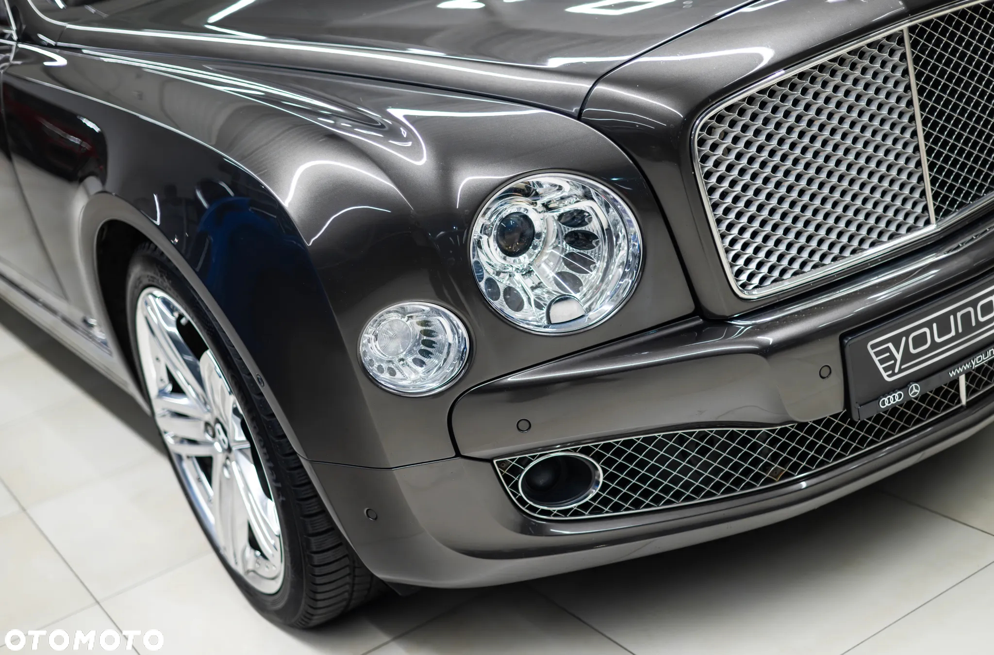 Bentley Mulsanne Standard - 5