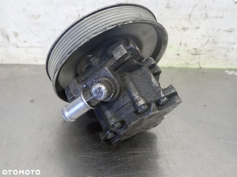 POMPA WSPOMAGANIA AUDI A6 C5 2.8 AQD 4B0145156   078145255 - 3