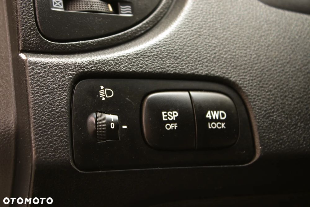 Kia Sportage 2.0 CRDI 4WD Champ - 32