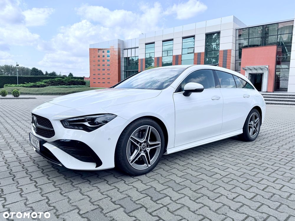 Mercedes-Benz CLA 200 AMG Line 7G-DCT - 1