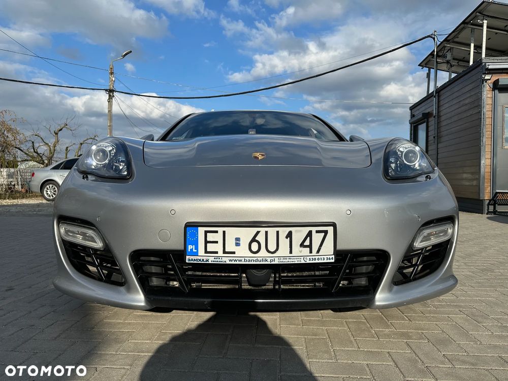 Porsche Panamera GTS - 38