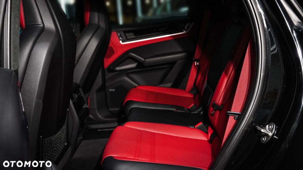 Porsche Cayenne - 19