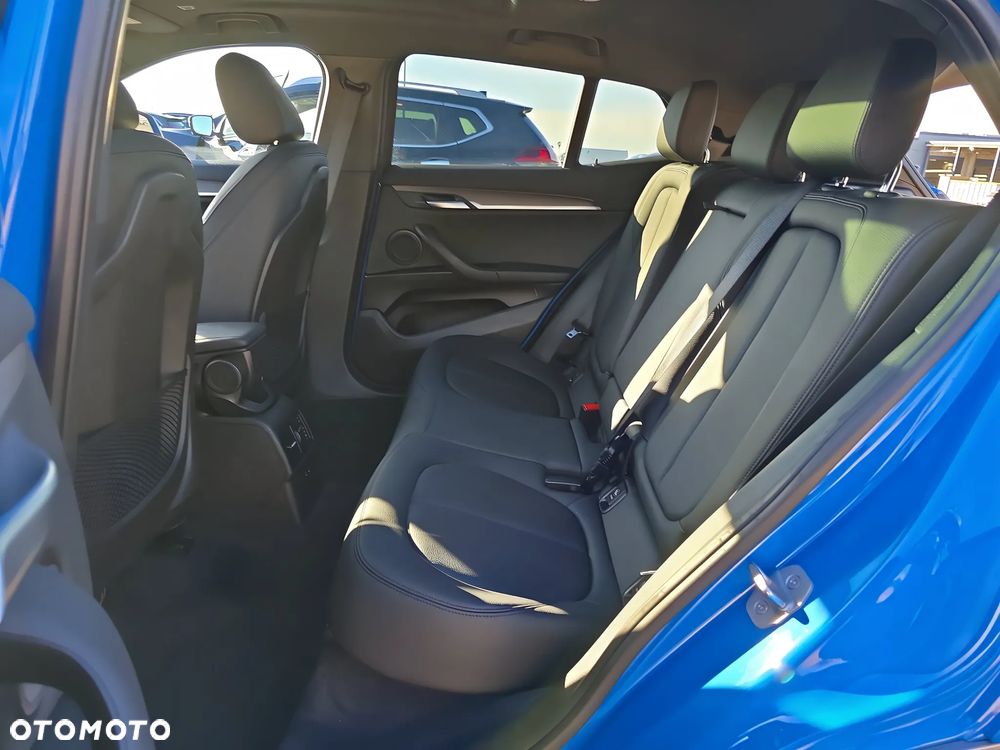 BMW X2 - 11