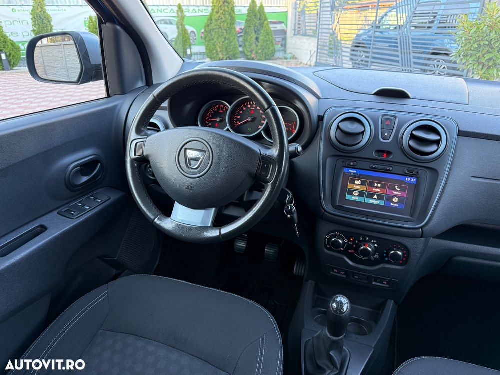 Dacia Lodgy 1.5 dCi Stepway - 15